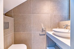 WC- click for photo gallery
